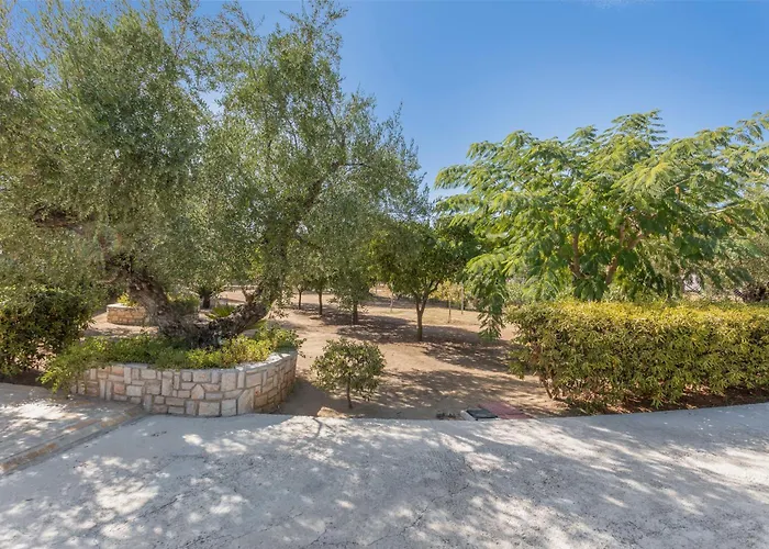 Dimaras Zakynthos בית הארחה